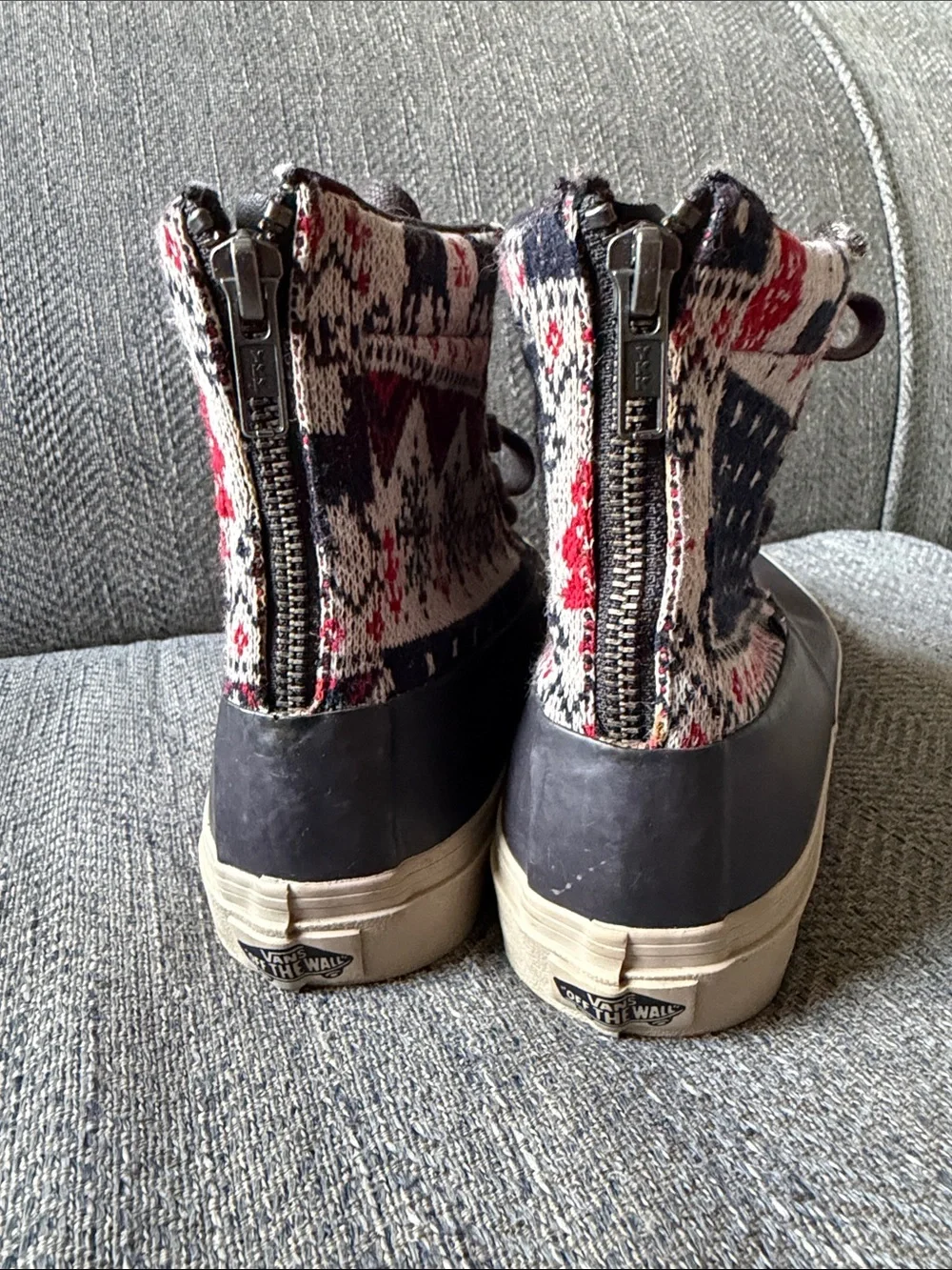 Vans OF the Wall Women’s High Top Knitted Back zip Duck Rubber Sneakers Sz: 7.5